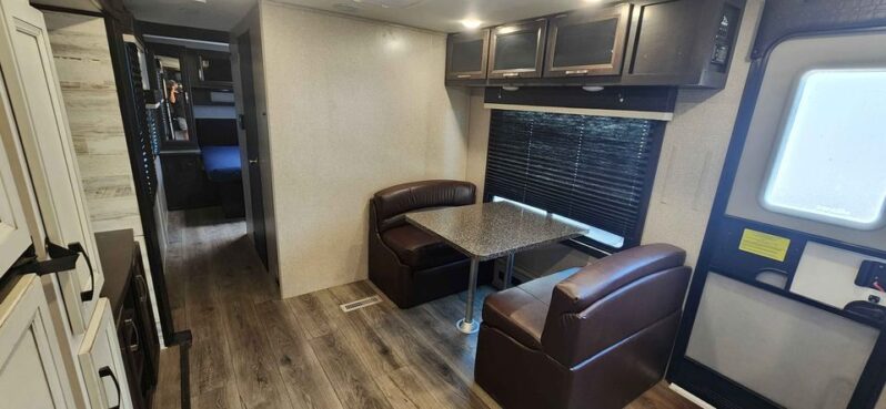 2021 Jayco Jay Feather 22rk full