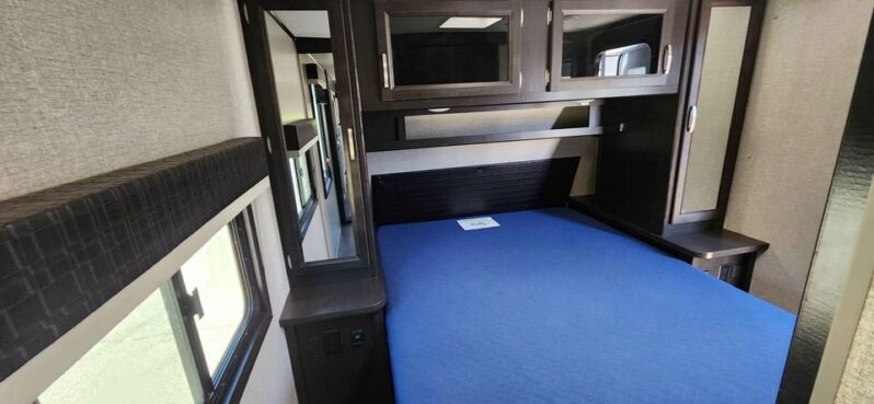2021 Jayco Jay Feather 22rk full