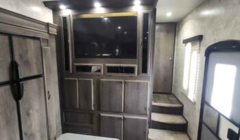 2018 Eclipse Attitude toy hauler 35gsg full