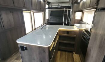 2018 Eclipse Attitude toy hauler 35gsg full