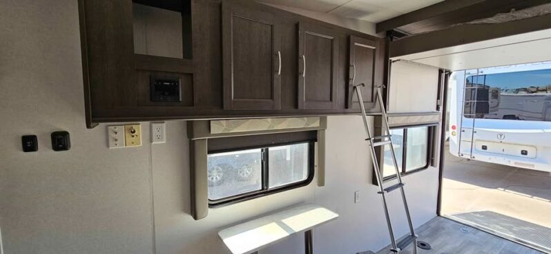 2019 Forest River Wilwood FSX 211ssxl full